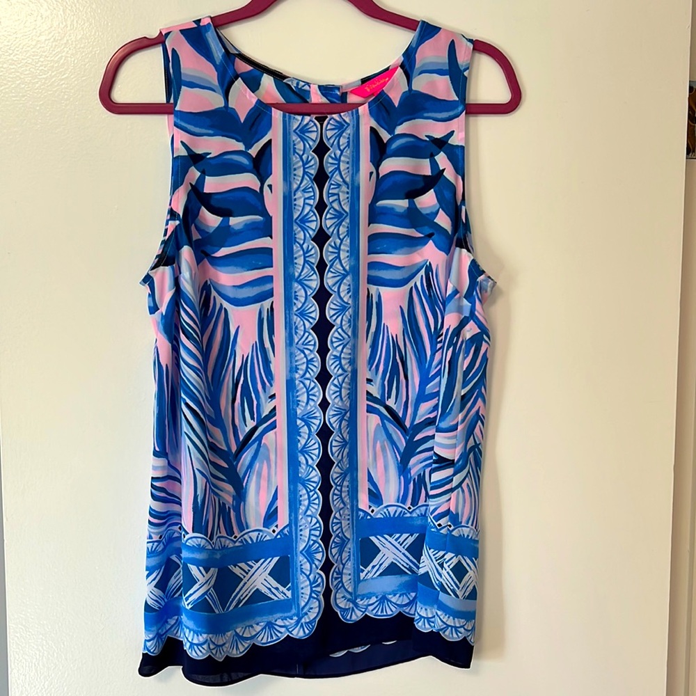 SOLD EUC Lilly Pulitzer Iona Silk Sleveless Top Shirt Pink Tropics Heat Wave